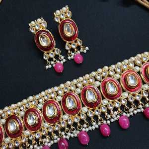 Ensemble de tour de cou rouge Kundan Meenakari avec boucles d'oreilles plaquées or Bijoux de mariée ou fins élégants pour les cadeaux en acier inoxydable - Product Image 2