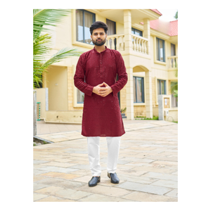 Collection de pyjamas Kurta exclusifs pour hommes avec broderie détaillée et paillettes des deux côtés, parfaits pour les festivals. - Product Image 1