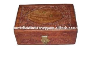 Incrustation en laiton faite à la main de qualité supérieure Boîte d'urne en bois écologique pour animaux de compagnie Mémorial classique élégant et durable pour chiens Meilleur prix - Product Image 5