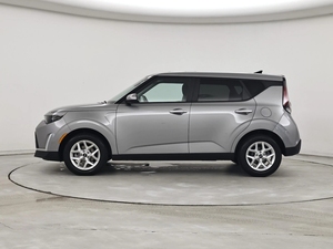 Kia Soul LX 2025, Hatchback Plateado, 5 Asientos, Transmisión Automática, Faros LED, Neumáticos R18, Motor Turbo, Emisión Euro VI - Product Image 3