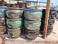 1. POTS créatifs bon prix bonne qualité jardinières d'extérieur rondes et carrées colorées et brillantes du VIETNAM jardin de poterie