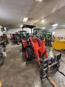 Cargadora de Ruedas Compacta Kubota R430 4x4 2024 |   Cargadora de Ruedas Hidráulica Kubota R430 |   Cargadora de Ruedas Diésel Kubota R430 - Product Image 4