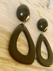 Pendientes Elegantes de Moda para Mujer con Colgante Cuadrado Colorido, Diseño Acrílico, Joyería, Artesanía de Resina de la India - Product Image 5