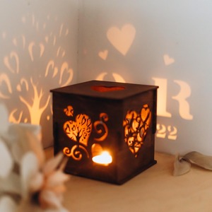 Bougeoir en bois à six colonnes, idéal pour la décoration intérieure, centre de table et éclairage festif, fabriqué à la main en Inde - Product Image 4