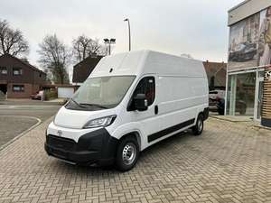 Nouveau Toyota Proace (Verso) L2 2024, boîte manuelle, transmission diesel, 3 places - Product Image 4