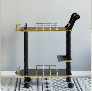 Carrito de bar glamuroso de tres niveles en forma de Z, de metal dorado, con bandejas de vidrio blanco, disponible a precios de mayoreo. - Product Image 6