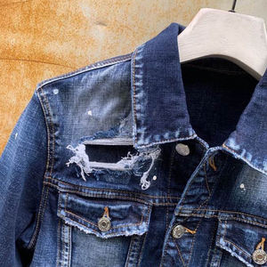 Veste en jean décontractée à manches longues en coton pour hommes, nouveau design déchiré quadratique du printemps et de l'automne - Product Image 4