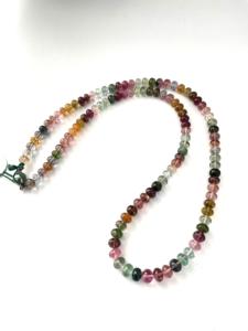 สร้อยคอเม็ดทัวร์มาลีนธรรมชาติ 262.85 กะรัต หลายสี สำหรับทำเครื่องประดับอัญมณีชั้นดี - Product Image 2