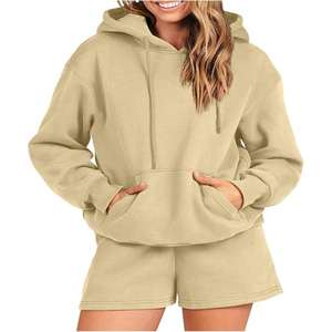 Conjunto de sudadera con capucha y pantalones cortos de mezcla de algodón para mujer Traje de salón acogedor adecuado para relajarse y Deportes - Product Image 4