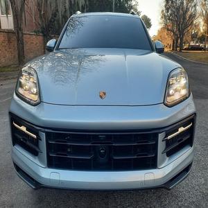 Cayenne Turbo V6 AWD 2024 d'occasion, conduite à gauche, sièges en cuir, pneus R21, pack Premium Plus, toit ouvrant panoramique - Product Image 1