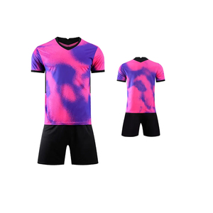 Uniformes de Fútbol para Equipos con Sublimación, Camisetas de Fútbol 2025 a Precios Competitivos, 100% Poliéster, Transpirables, de Secado Rápido, Cortas - Product Image 4