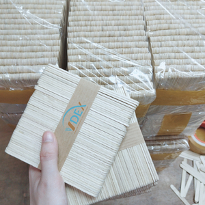 Palo de helado de madera Palo de paleta Palo de madera de abedul Cuchara de madera degradable Desechable Grado alimenticio Vietnam Venta al por mayor Mini helado - Product Image 5