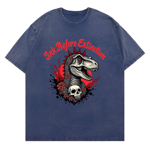 Nuovo arrivo Unisex lavata inchiostro prima dell'estinzione tatuaggio ispirato al teschio di dinosauro e rose Art Graphic t-shirt. - Product Image 1