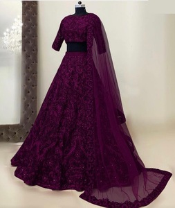 Ropa de mujer de diseñador de seda elegante Lehenga choli con bordado de hilo TRABAJO ROPA DE NOVIA terciopelo Lehenga Choli con Net Dupatta Set - Product Image 1