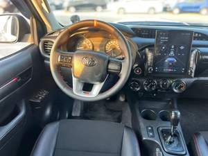 LISTO PARA ENVIAR: Toyota Hilux GR Sport Revo Doble Cabina 4x4 Paquete Todoterreno 2023 2024 2025 Modelos Diésel y Gasolina - Product Image 3