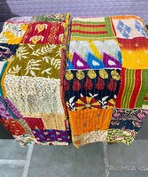 Vente en gros lot indien Vintage Patchwork Sari Kantha jette unique en son genre fait à la main en coton réversible Twin Kantha Quilts à vendre