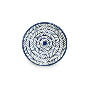 Juego de 2 placas laterales/cuartos de cerámica pintadas a mano Indigo Chevron aptas para microondas - Product Image 6