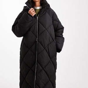 Chaqueta Acolchada de Invierno para Mujer, Informal, Cálida, con Logotipo Estampado en la Parte Delantera, de Algodón Transpirable y Resistente al Viento, Precio al por Mayor - Product Image 1