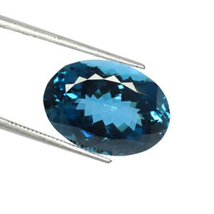 Pierre précieuse en topaze bleue de Londres de 16x12 mm - Forme ovale - Topaze bleue de Londres facettée - Pierre naturelle de qualité exceptionnelle - Product Image 1
