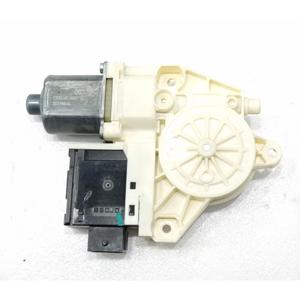 MOTOR ELÉCTRICO PARA VENTANA DELANTERA IZQUIERDA ALFA ROMEO Serie Giulia (952_) 0130822923 (16>) - Product Image 1