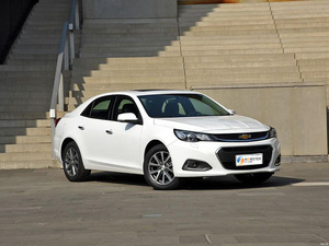 Listo para Enviar: Chevrolet Malibu 2017-2018 Usado, Gasolina, Segunda Mano, en Venta - Product Image 1