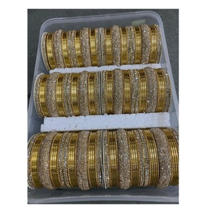 Set Gelang <span class=keywords><strong>Meenakari</strong></span> permintaan tinggi untuk wanita perhiasan rajasoran tradisional untuk acara budaya tersedia untuk dijual - Product Image 1
