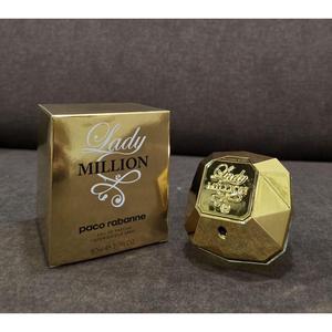 Women Million by Paco rabanne 50ml Eau de Parfum สำหรับผู้หญิง - Product Image 2
