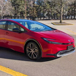 Toyota Prius XLE 2024 à vendre - Product Image 2