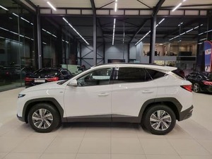 Tucson 2020-2023 USADO EN BUEN ESTADO, Volante a la Izquierda, Asientos de Cuero, Sedán con Techo Panorámico, Faros LED, Cámara Trasera, en Venta - Product Image 4