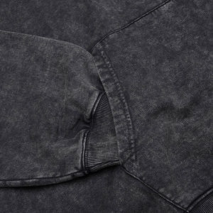 Sudaderas personalizadas para hombre, hechas con forro polar cálido e impresión DTG DTF, que ofrecen un estilo urbano atractivo, diseñadas para venta al por mayor. - Product Image 4