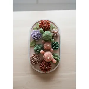 Maceta Grande de Hormigón Hecha a Mano para Decoración del Hogar, Diseño de Suculentas y Cactus con Aroma a Lavanda y Vela - Product Image 1