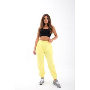 Conjunto Deportivo Amarillo 4992 con Característica Transpirable, Pantalones Estilo Harem de Cintura Alta - Product Image 3