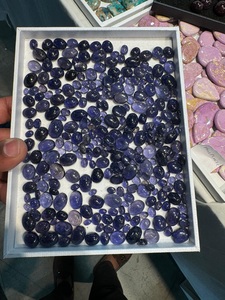 Piedras preciosas de cabujón calibradas de iolita natural Corte ovalado de color azul con certificado IGI - Product Image 4