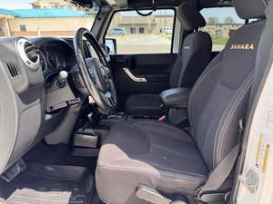 Jeep Wrangler Unlimited 2013 Usado, Volante a la Izquierda - Product Image 2