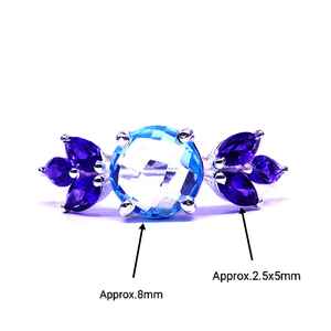 Anillo de estilo clásico de Plata de Ley 925 chapado en oro con amatista y Topacio azul - Product Image 1
