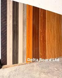 Made China Coloured Faced Pine <b>Veneer</b> Waterproof 18mm <b>Sheet</b> Melamine Mdf Board First-Class Grade E0 Formaldehyde Indoor Use - Product Image 4