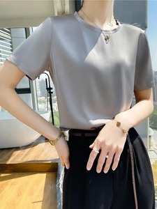 Camisetas de Satén Azul Klein para Mujer, Verano, Talla Grande, Cuello Redondo, Manga Corta, Color Sólido, Ajuste Regular, Secado Rápido, Antiarrugas - Product Image 6