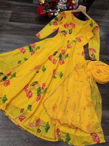 Vestido Maxi Georgette estampado de loto con bordado Dupatta - Product Image 5