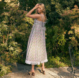 Vestido informal de mujer de alta moda hecho a mano verano estampado sin mangas cuello cuadrado diseño personalizable vestido lavable de alta calidad - Product Image 4