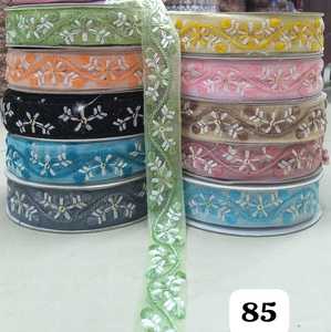 Cinta de red decorativa con ribete de encaje bordado Floral Multicolor para prendas de vestir, manualidades y diseño de accesorios - Product Image 1