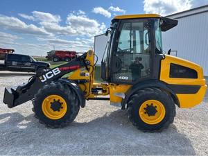 Cargador Frontal sobre Orugas JCB 409 AGRI 2023, Motor Kubota, Bomba de Cilindro Hidráulico Eaton, Caja de Cambios, Carga Nominal de 9 Toneladas, 1 Año de Garantía en el Motor - Product Image 3