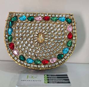 Bolso de Mano de Mosaico de Vidrio y Latón con Encanto Vintage, Bolso Ovalado de Arte Popular Hecho a Mano Tradicional para Bodas Indias, Artesanía de Sueño de la India - Product Image 3