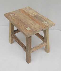 Tabouret en bois de teck massif avec un matériau rustique et de haute qualité pour une utilisation intérieure et extérieure - Product Image 6