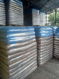 Pellets de Madera Dura de 15 kg para Calefacción Residencial - Product Image 3