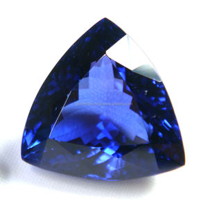 Forma triangular de tanzanita azul oscuro, corte facetado, tamaño calibrado, joyería de tanzanita azul oscuro de alta calidad, fabricación de piedras preciosas sueltas - Product Image 4