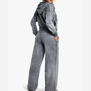 Conjunto Deportivo para Mujer al por Mayor, Estilo Lavado Ácido, Ropa Urbana Vintage, Sudadera con Capucha y Pantalones Deportivos Bordados Desgastados - Product Image 5