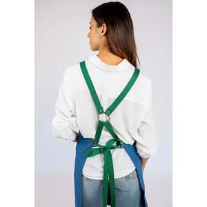 Ensemble tablier en jean vert délavé pour femme - Product Image 3