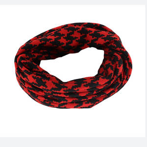 Bonnets d'hiver personnalisés avec logo en forme de crâne pour pêcheurs Jacqard Bonnet court tricoté noir vierge en mélange de laine - Product Image 6