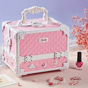 Girl <b>Makeup</b> <b>Box</b> Durable Plastic Storage Case for Cosmetics and Beauty Supplies - Product Image 2
