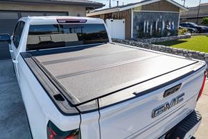 GMC Sierra 1500 2024 Supercargada, 6.2L, 4x4, Edición Deportiva - Product Image 4